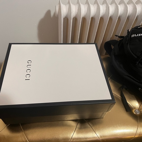 Shoes - Picture 8 of 10